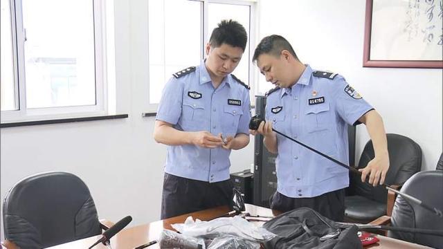 直播间售卖假冒品牌高尔夫球杆浦东公安顺藤摸瓜捣毁制假售假团伙